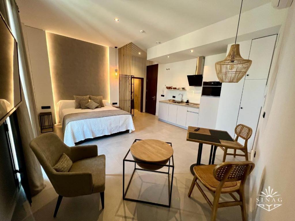Apartamentos Turisticos Sinag Кордова Экстерьер фото